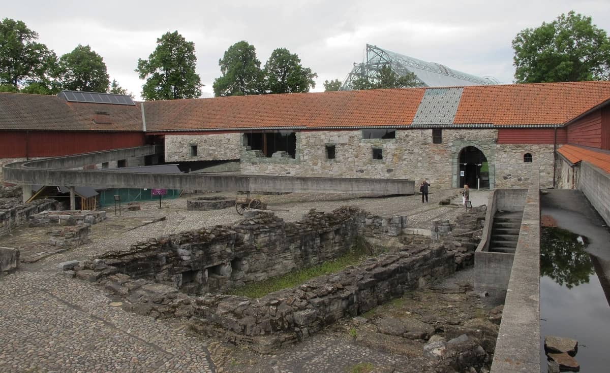This tour takes us to the Romerike and Hedmark regions north of Oslo.